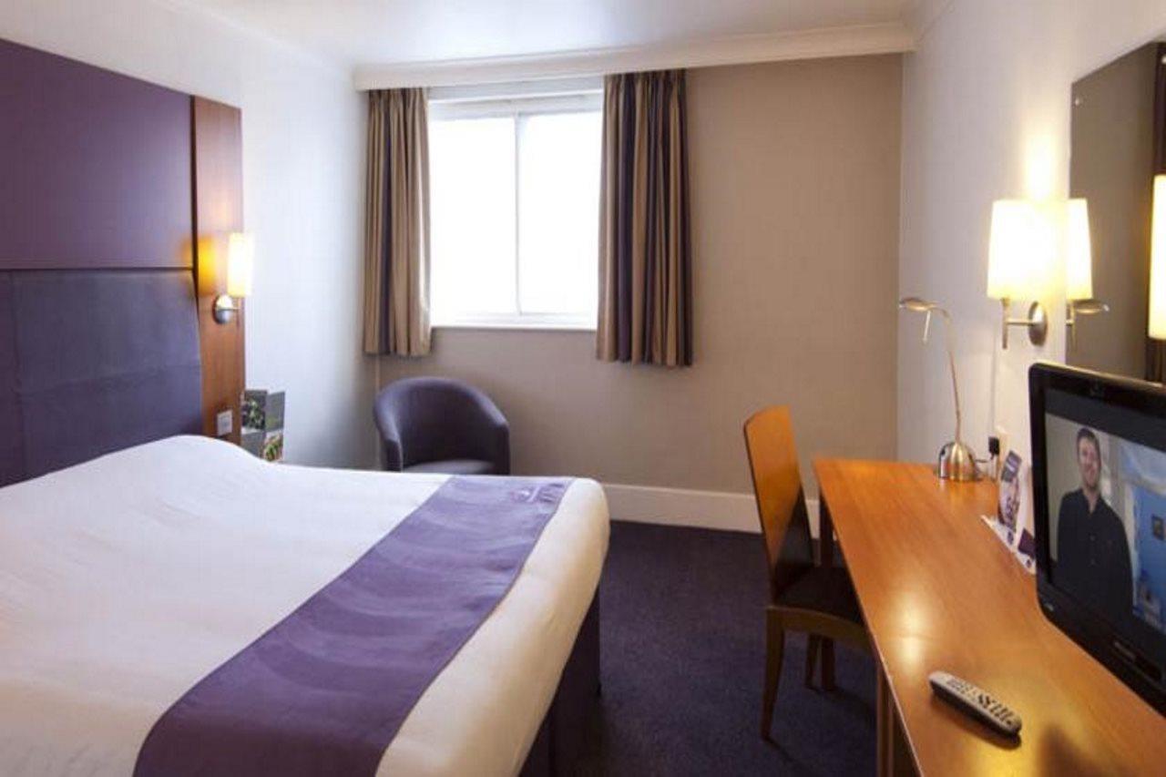 Premier Inn Manchester City Centre Extérieur photo